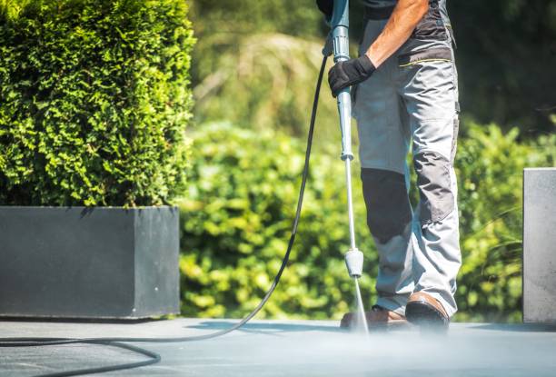 Best Pool Deck Cleaning  in Uhland, TX